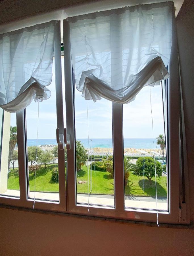 La Casetta Di Nonno Vittorio Albissola Marina Exteriér fotografie